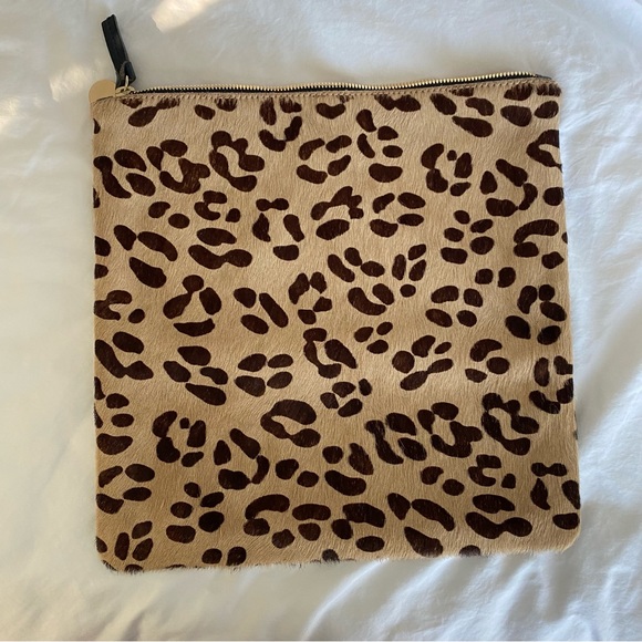 Clare V. leopard clutch - Picture 2 of 10